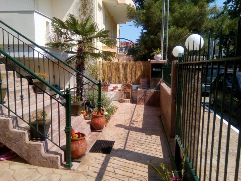 Oasis Apartment Michaniona Exterior foto